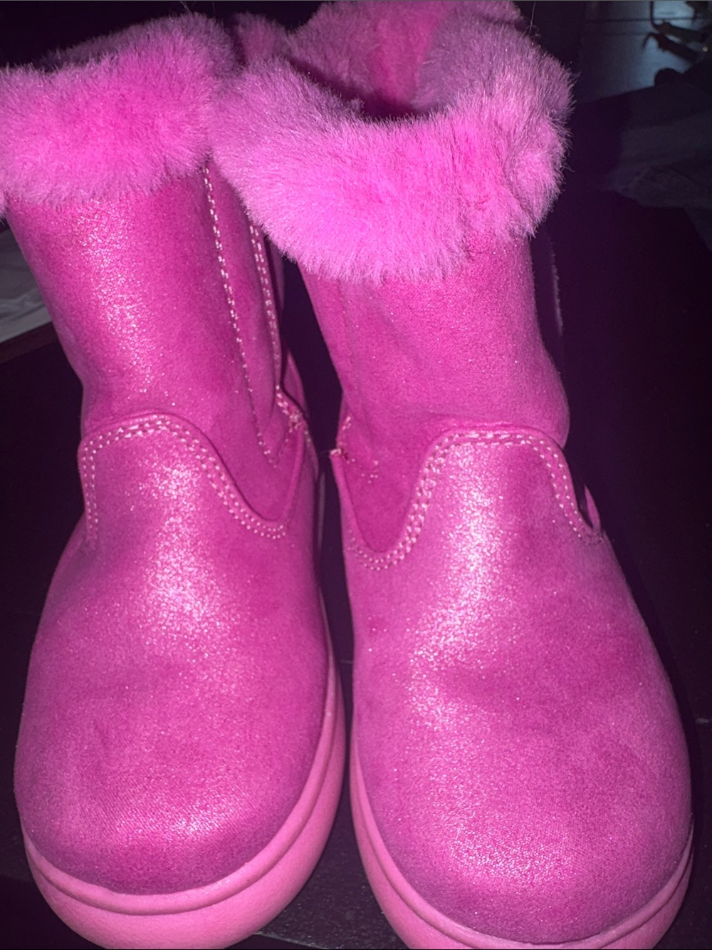 OshKosh B'gosh Girls Sparkle Pink Faux-Fur Cuff Boots very good condition